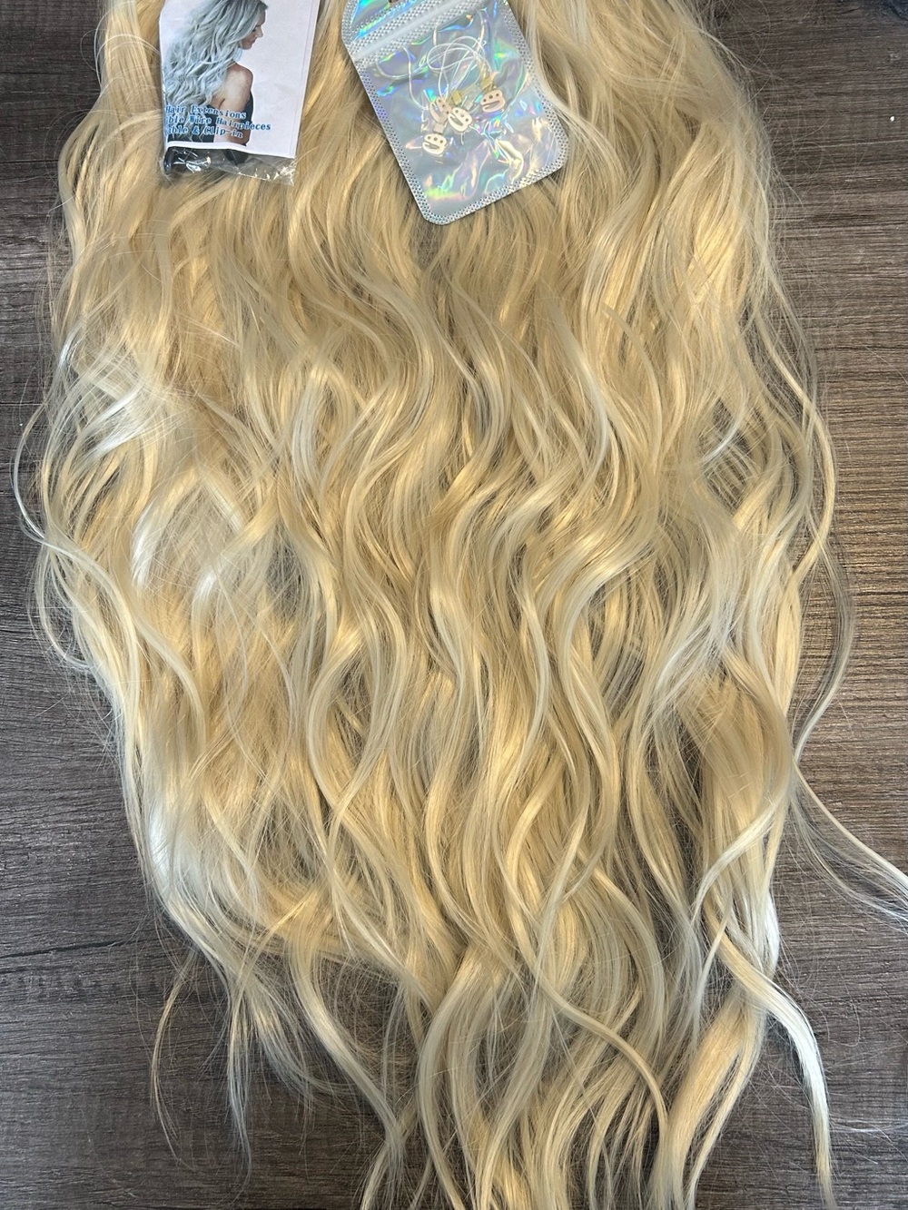 Blonde Wavy Women’s Hair Extensions - Natural Blonde